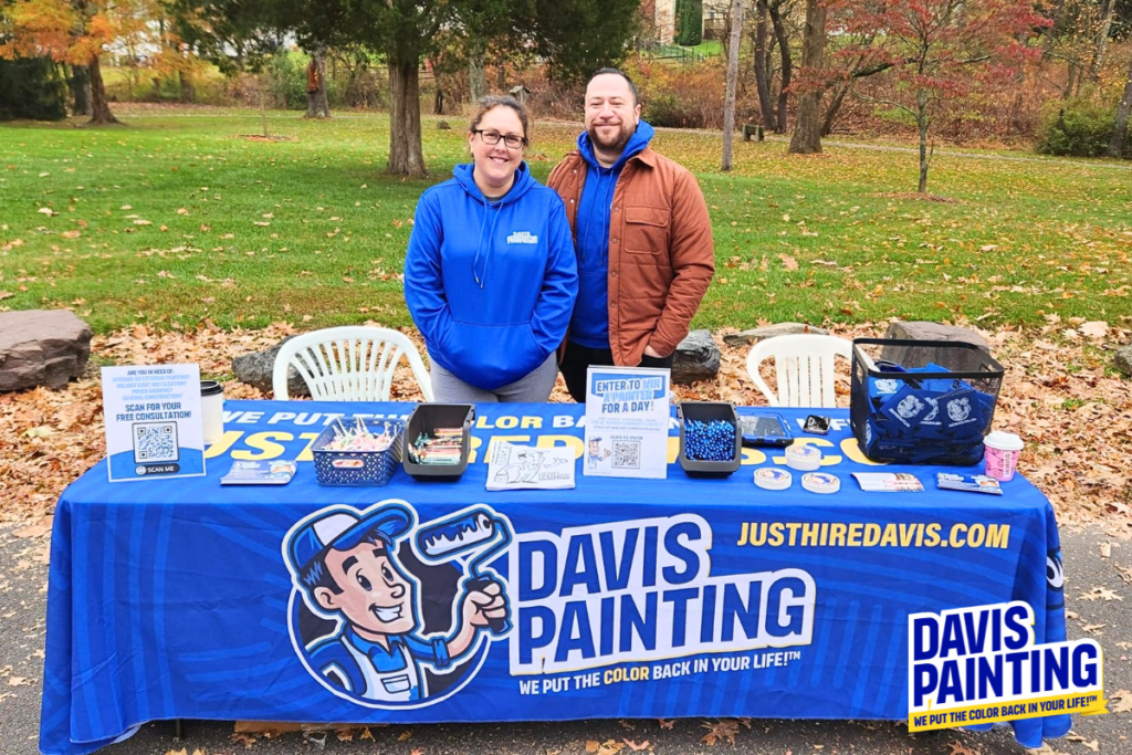 Davis Painting in the community at the Turkey Trot 5k